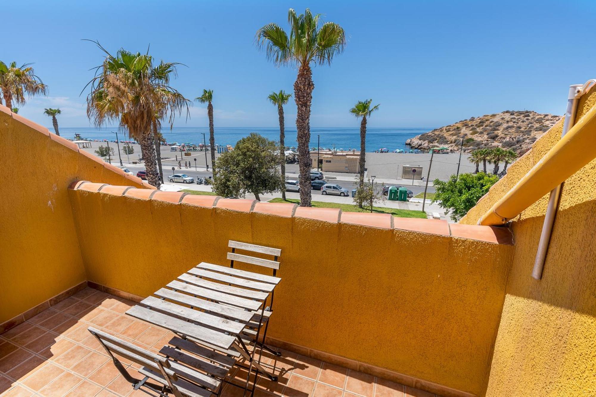 The Beach House At Playa Салобрения Экстерьер фото